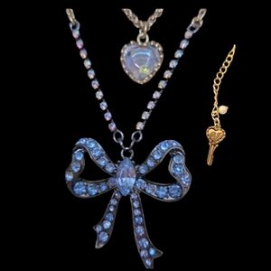 🎀🩵Betsey Johnson VINTAGE Blue Bow & Heart Double Necklace - EPC🩵🎀